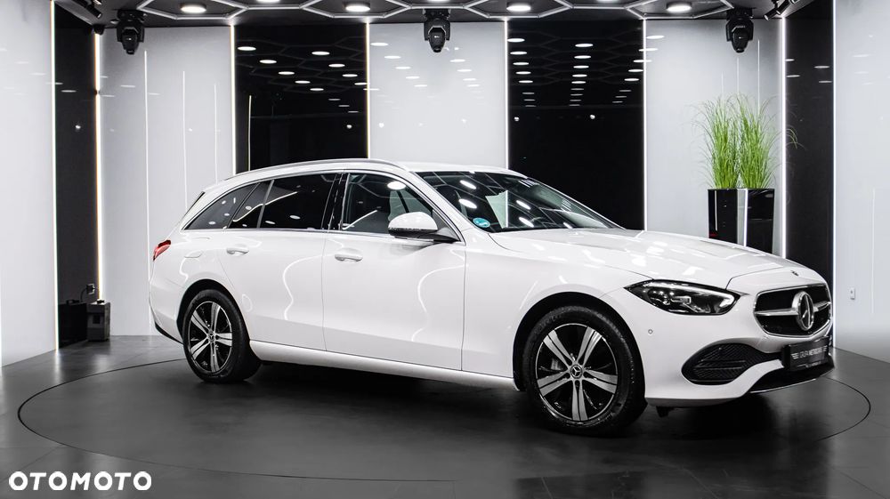 Mercedes-Benz Klasa C 300 e PHEV Avantgarde - 9