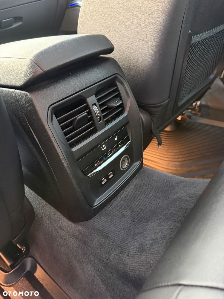 BMW Seria 3 - 17