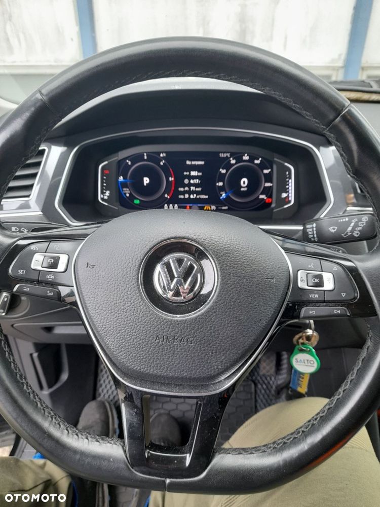 Volkswagen Tiguan Allspace - 7