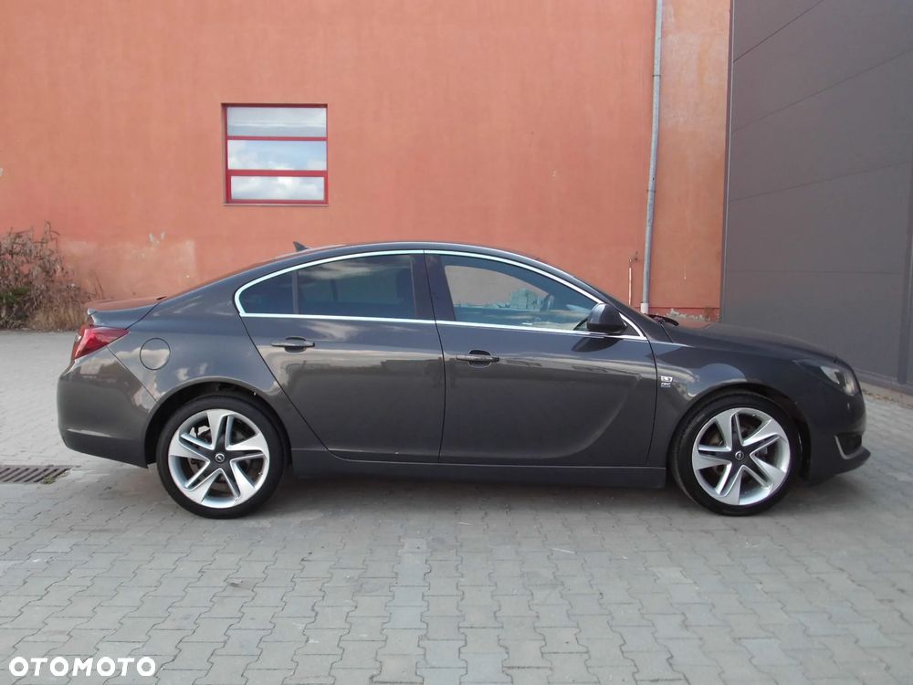 Opel Insignia 1.6 SIDI Turbo Sport - 17