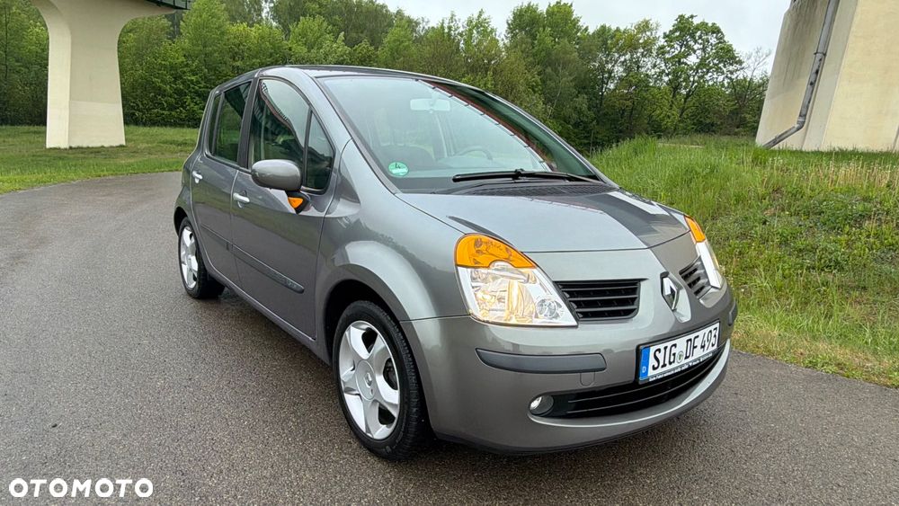 Renault Modus 1.6 16V Cite - 10