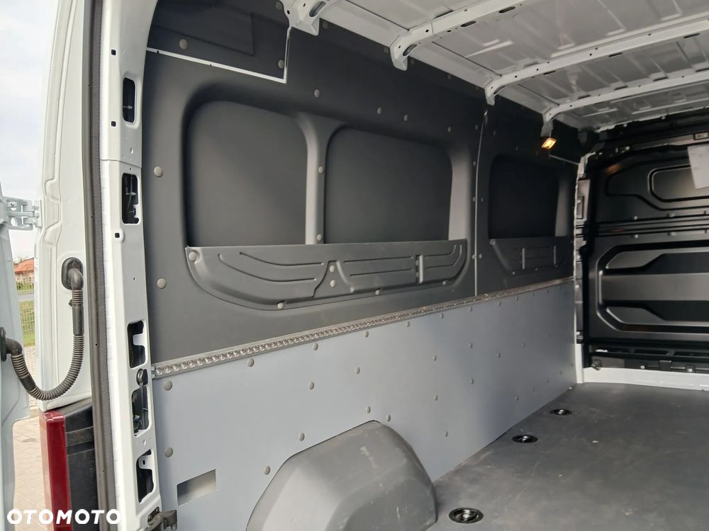 Renault Master - 12