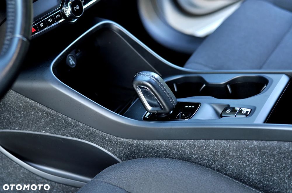 Volvo XC 40 T2 Core - 19