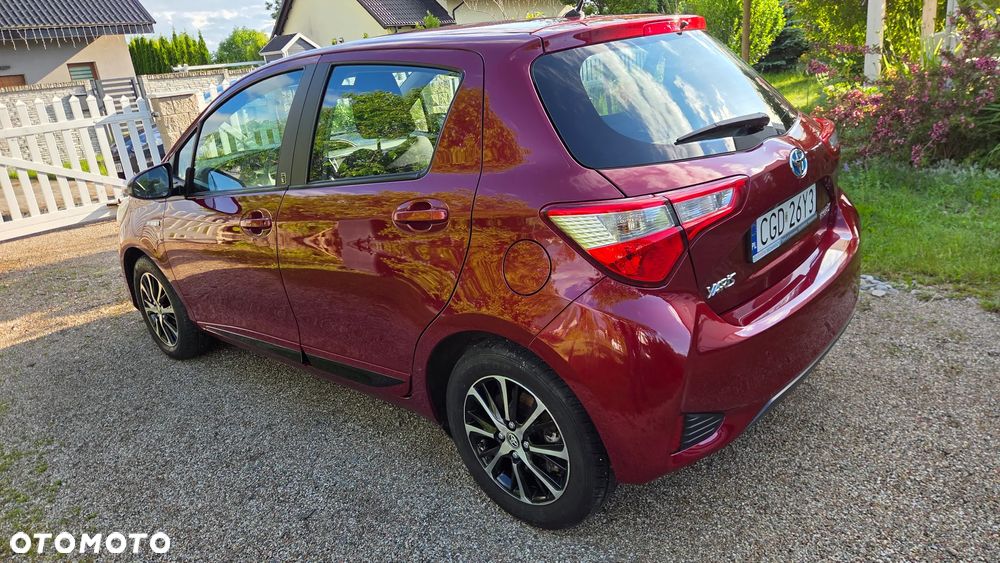 Toyota Yaris Hybrid 100 Premium EU6 - 3