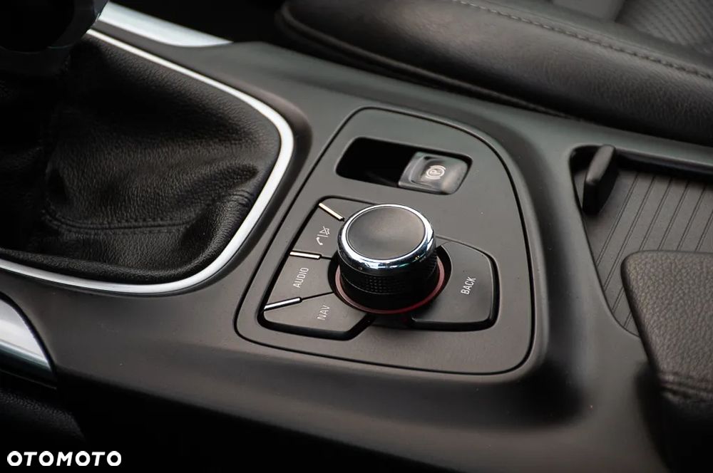 Opel Insignia - 39