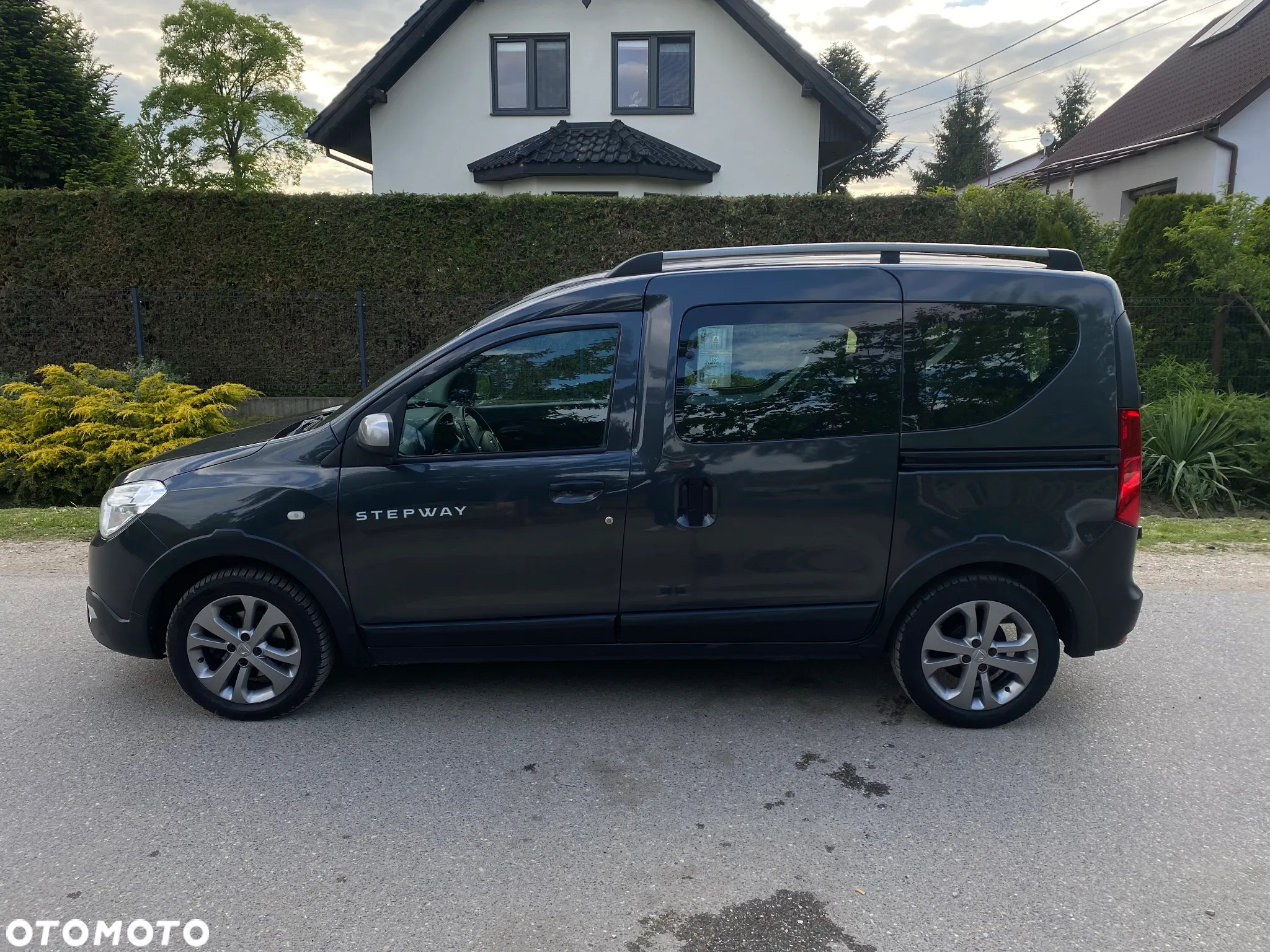 Citroën Berlingo Multispace VTi 120 SELECTION - 23