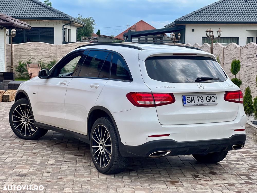 Mercedes-Benz GLC 350 e 4Matic 7G-TRONIC AMG Line - 4