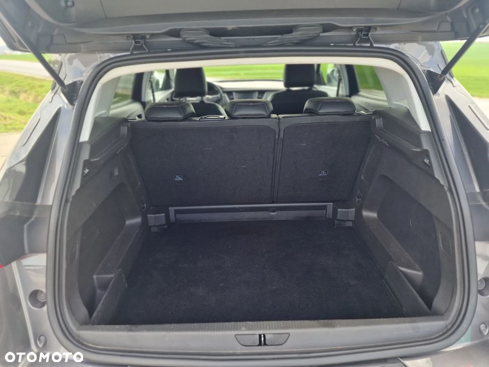 Opel Grandland X 1.2 Start/Stop Design Line - 23