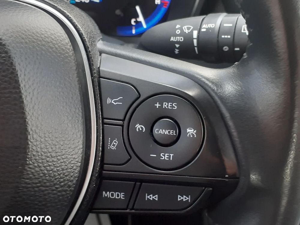 Toyota Corolla - 19