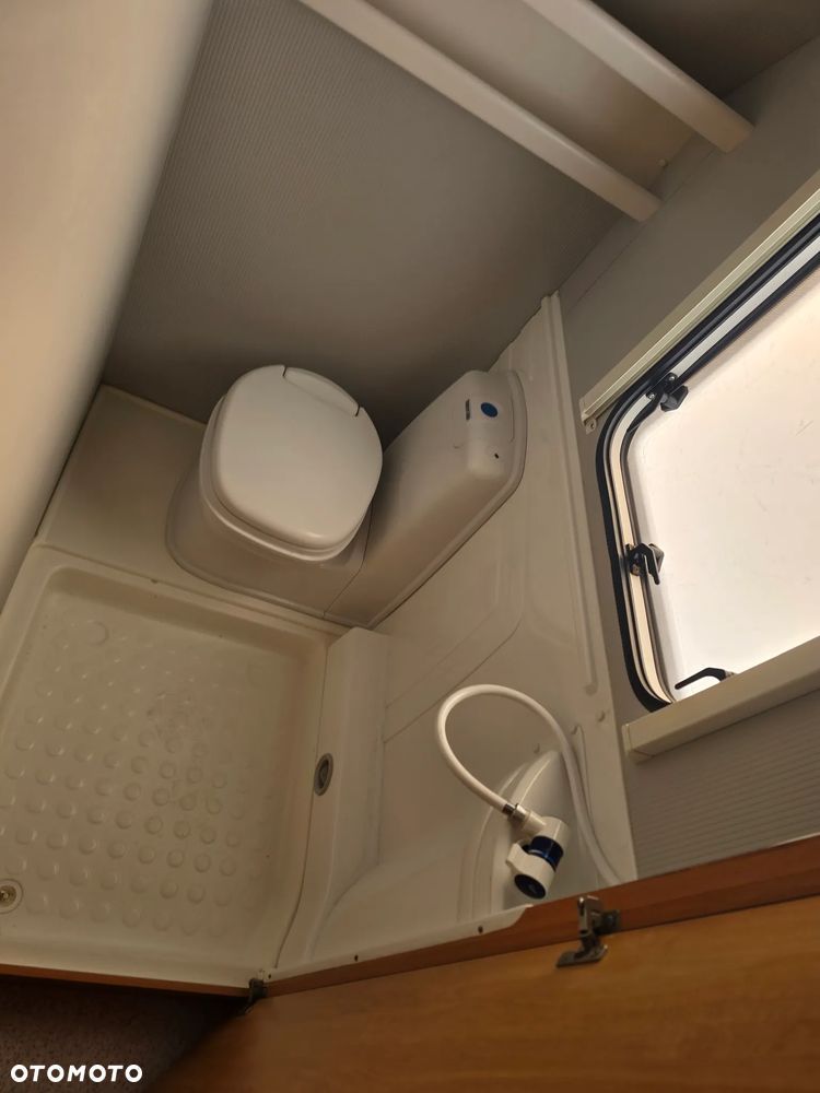 KNAUS Eifelland 520 Holiday piętro 6osób jak hobby kmf kmfe 500 560 przyczepa kempingowa camping piętrowe łóżka - 7