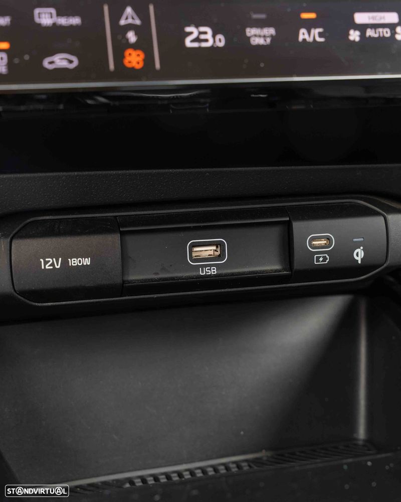 Kia Niro EV 64kWh Tech - 20