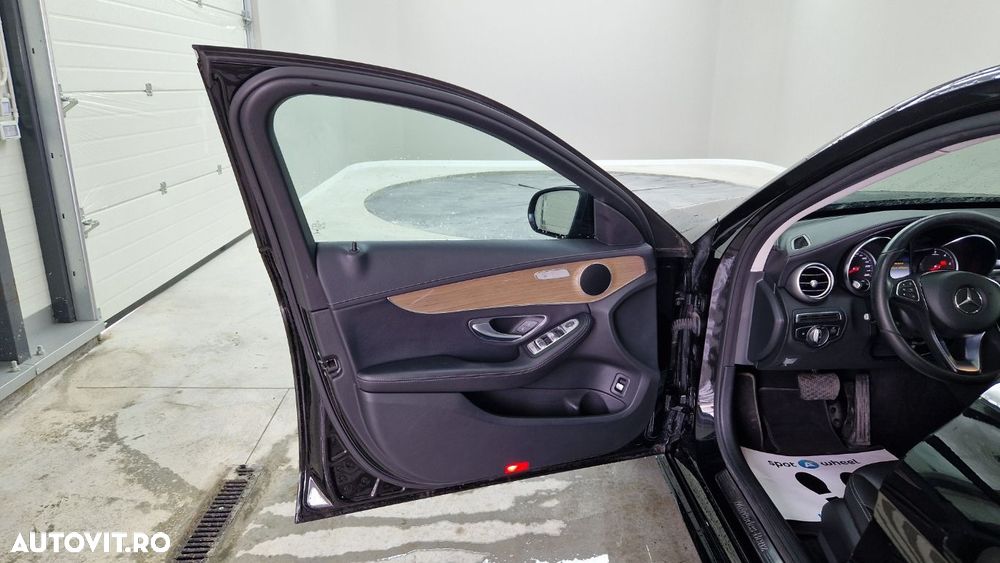 Mercedes-Benz CLA 200 - 11