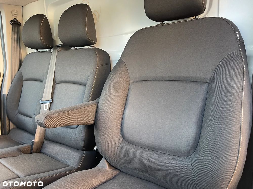 Renault Trafic Warsztat Sortimo - 27