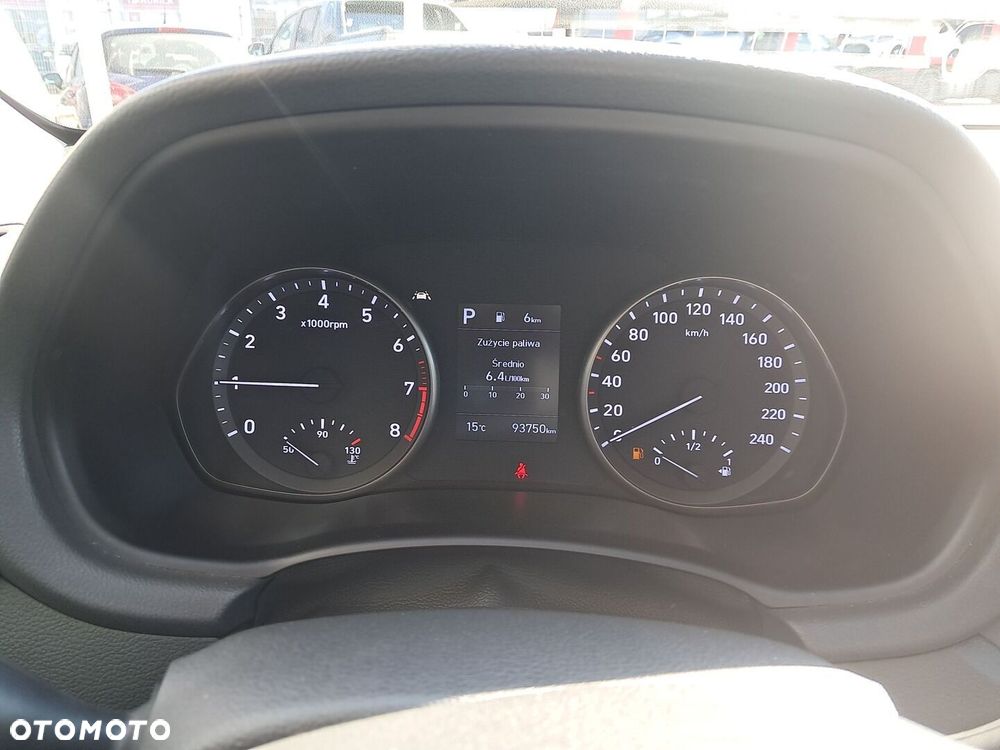 Hyundai i30 - 24