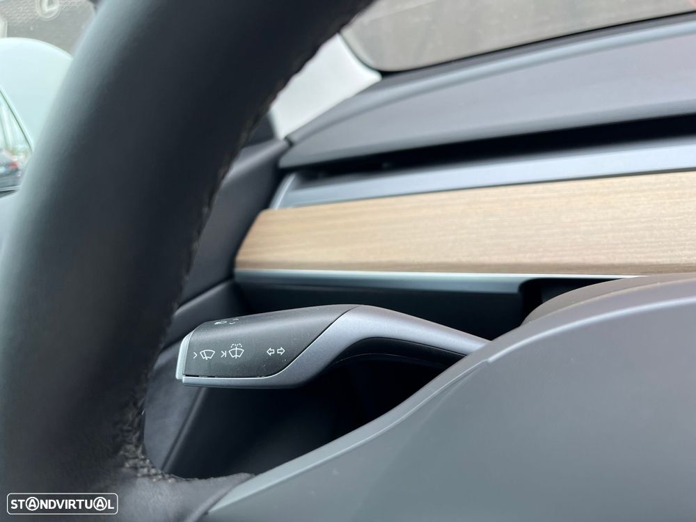 Tesla Model 3 Long Range AWD Dual Motor - 18