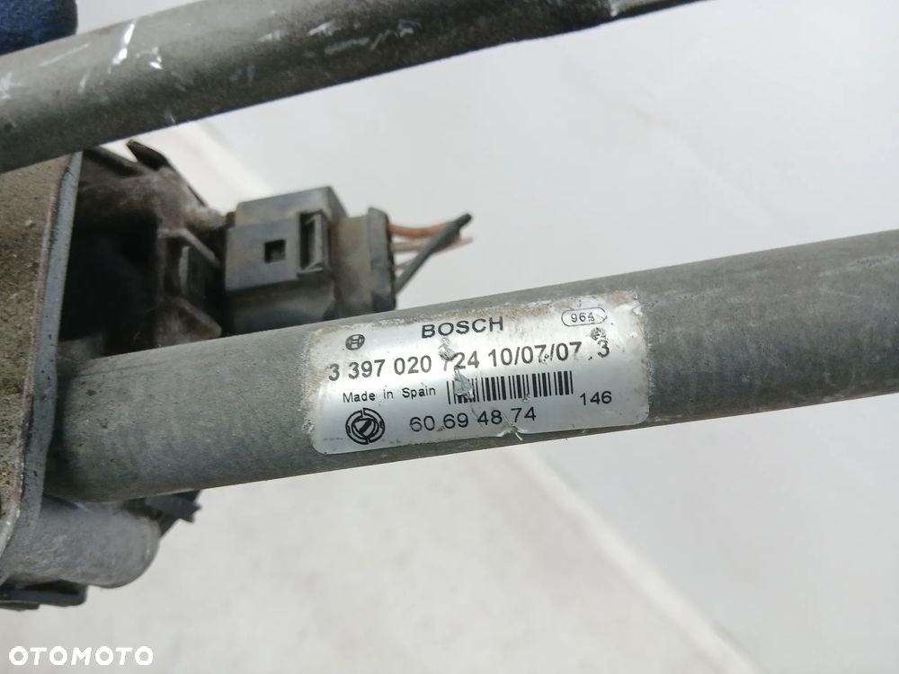 Silniczek mechanizm przednich wycieraczek Alfa Romeo 159 - 4