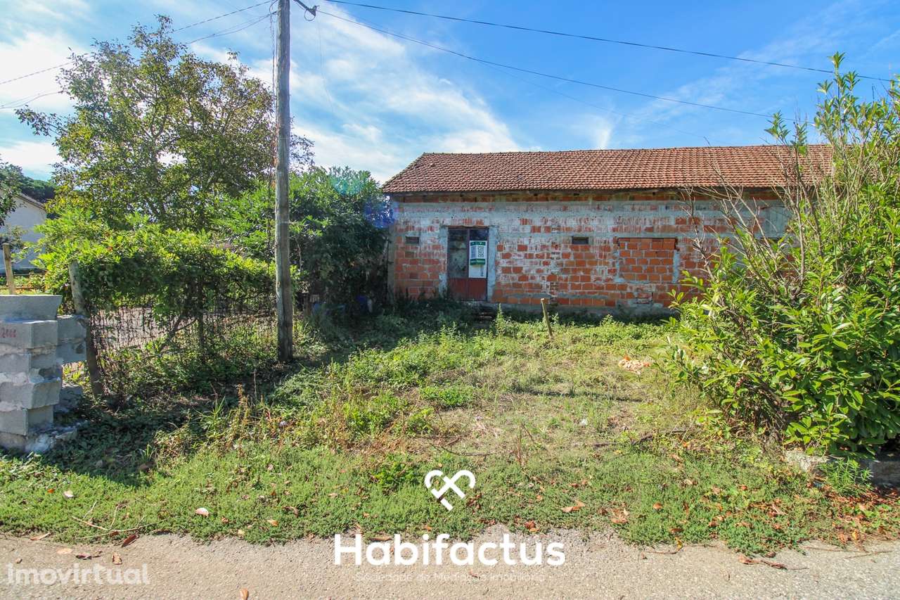 Armazém à venda em Campo de Besteiros - Grande imagem: 2/25