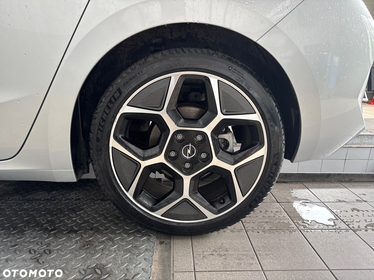 Opel Astra VI 1.2 T GS S&S - 11