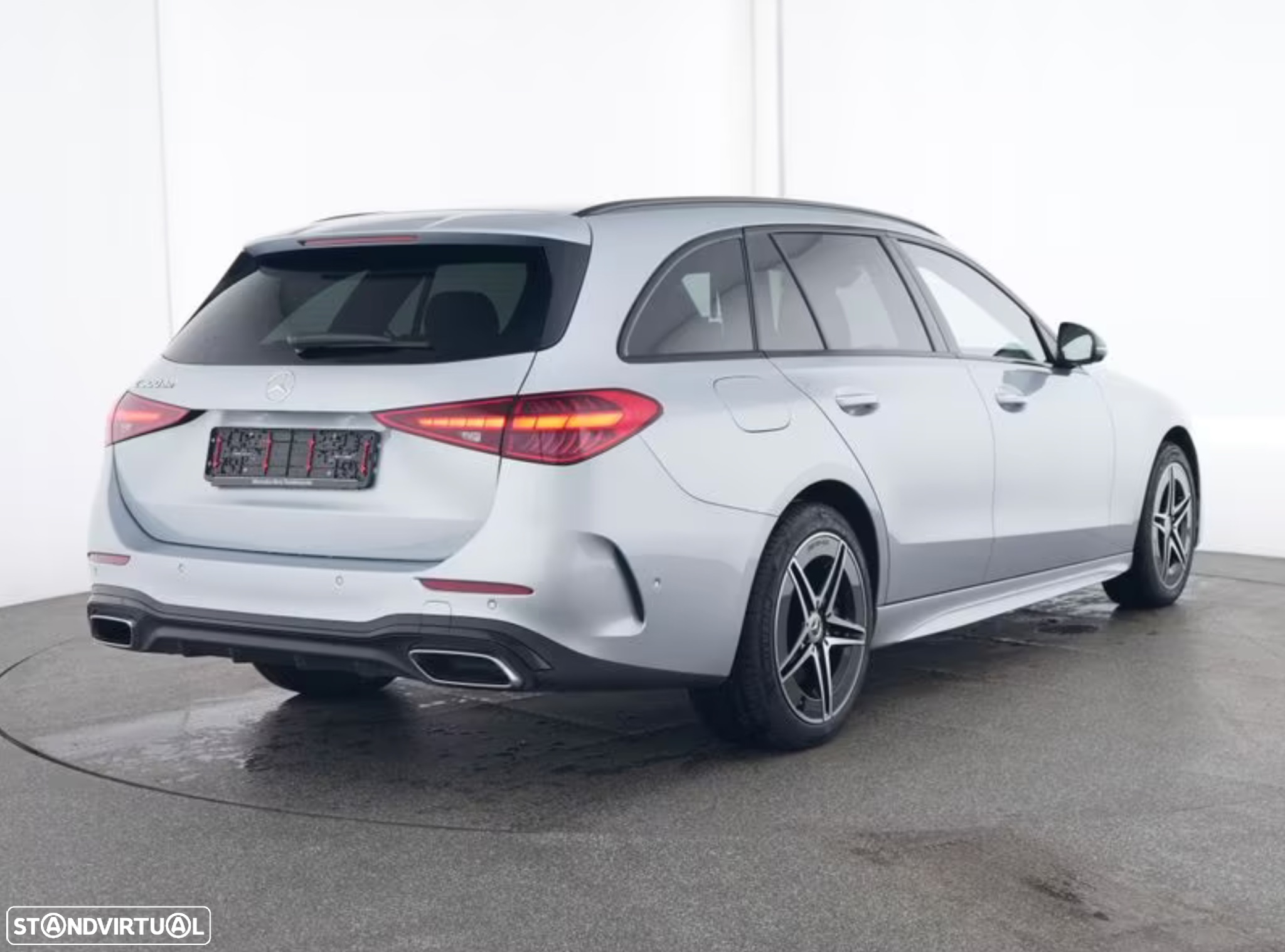 Mercedes-Benz C 300 de AMG Line - 3