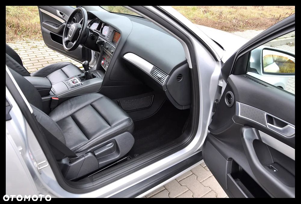 Audi A6 Limousine 2.4 - 20