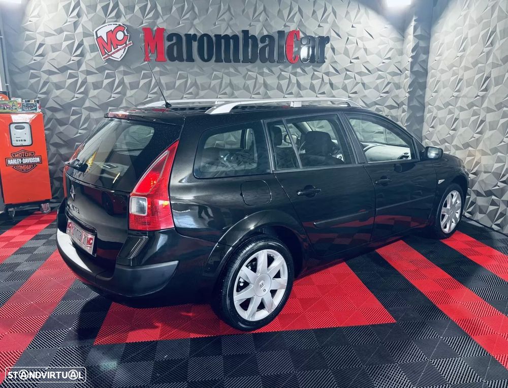 Renault Mégane Break 1.5 dCi Dynamique S - 4