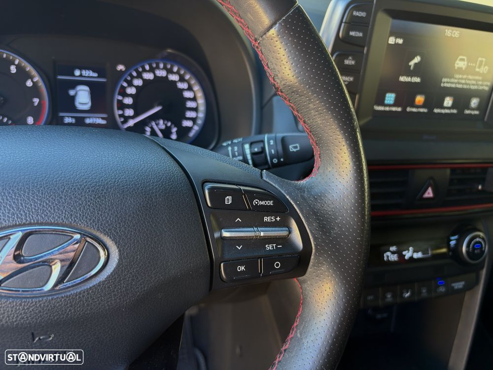Hyundai Kauai 1.0 T-GDi Pele/Tecido Vermelho - 24