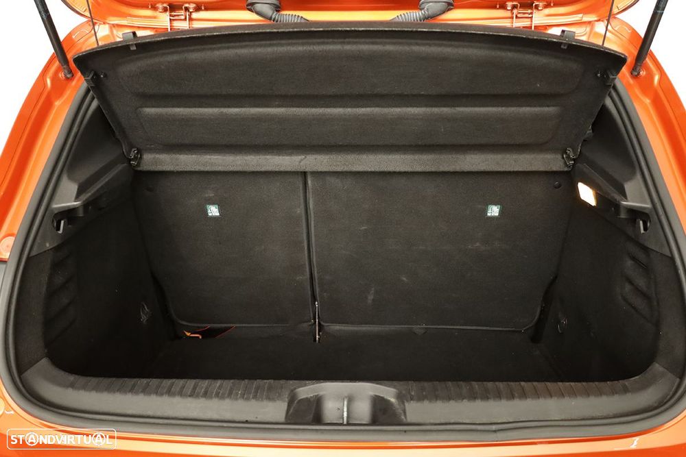 Renault Clio 1.0 TCe RS Line - 24