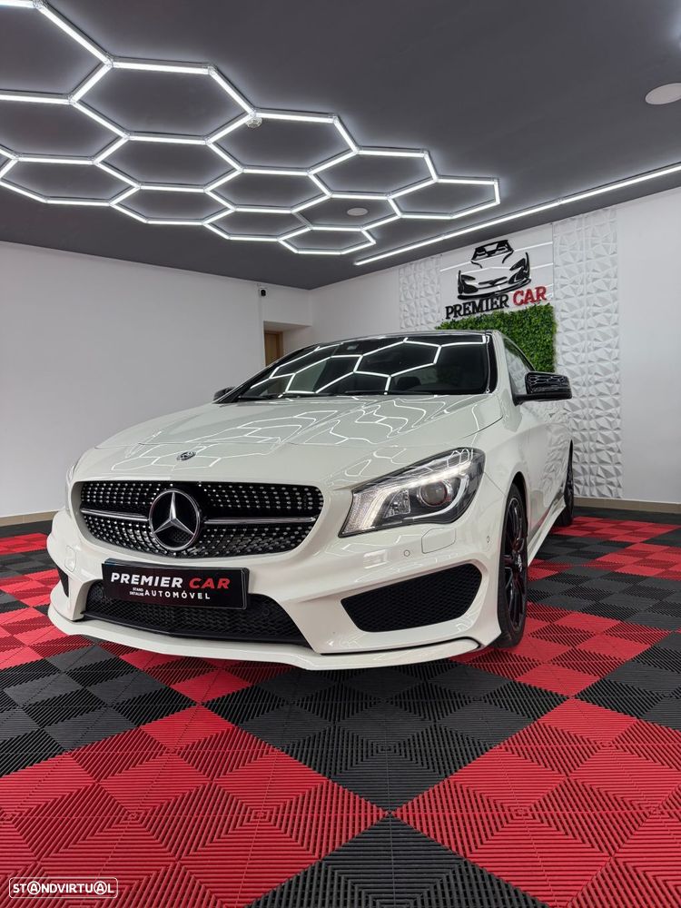 Mercedes-Benz CLA 220 d 7G-DCT AMG Line - 1