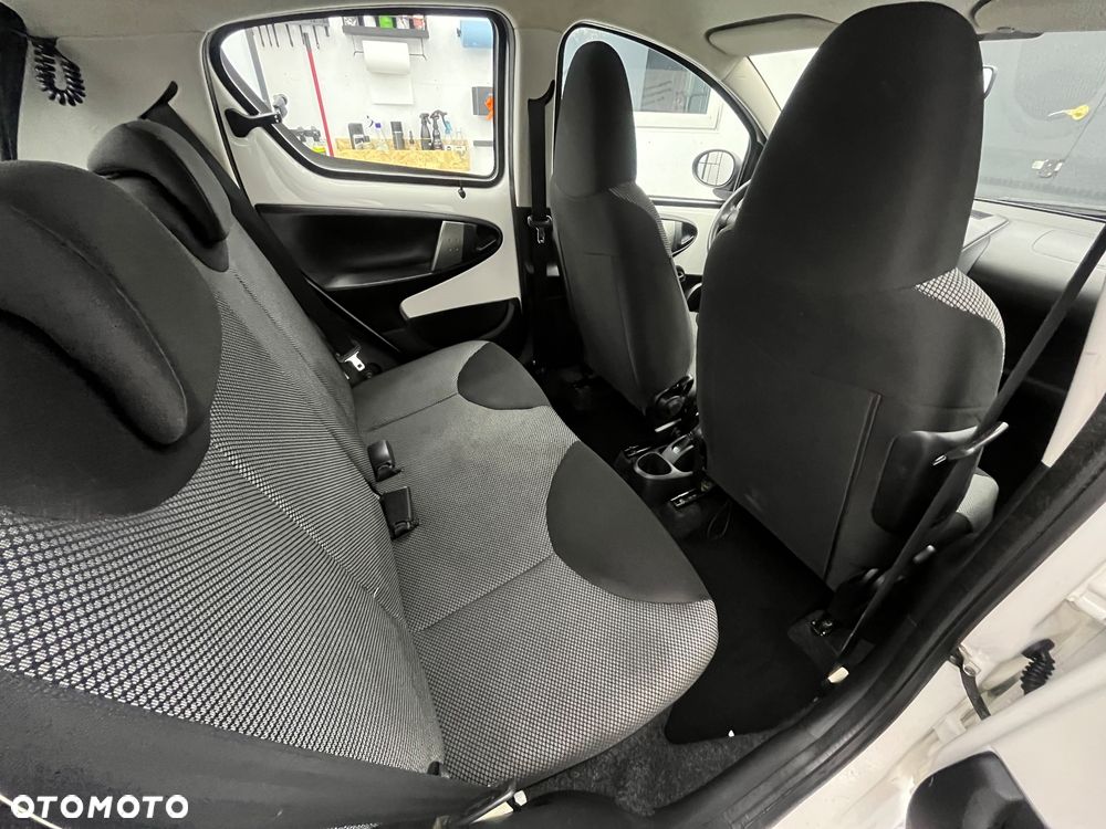 Toyota Aygo - 22