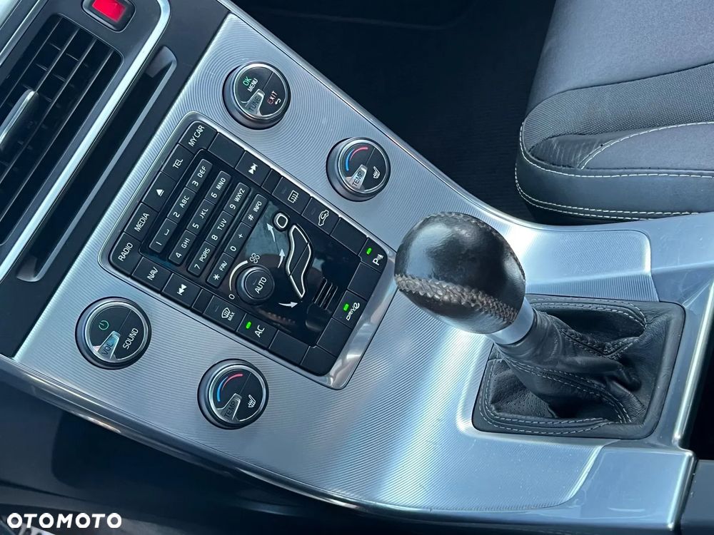 Volvo S60 D5 R-Design Summum - 28