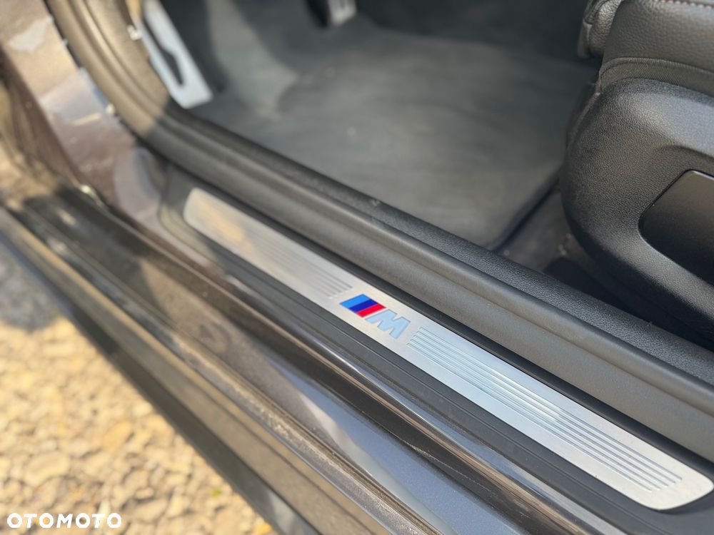 BMW Seria 5 530e iPerformance GPF M Sport sport - 15