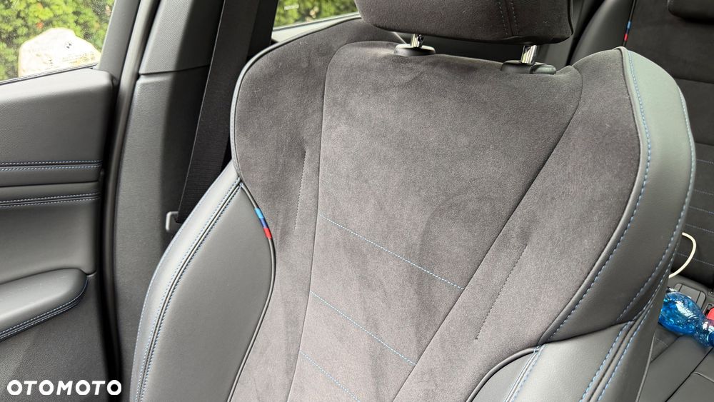 BMW Seria 2 220i - 27