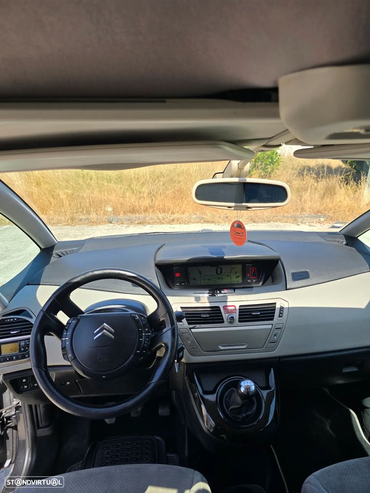 Citroën C4 Grand Picasso 1.6 HDi Exclusive - 6