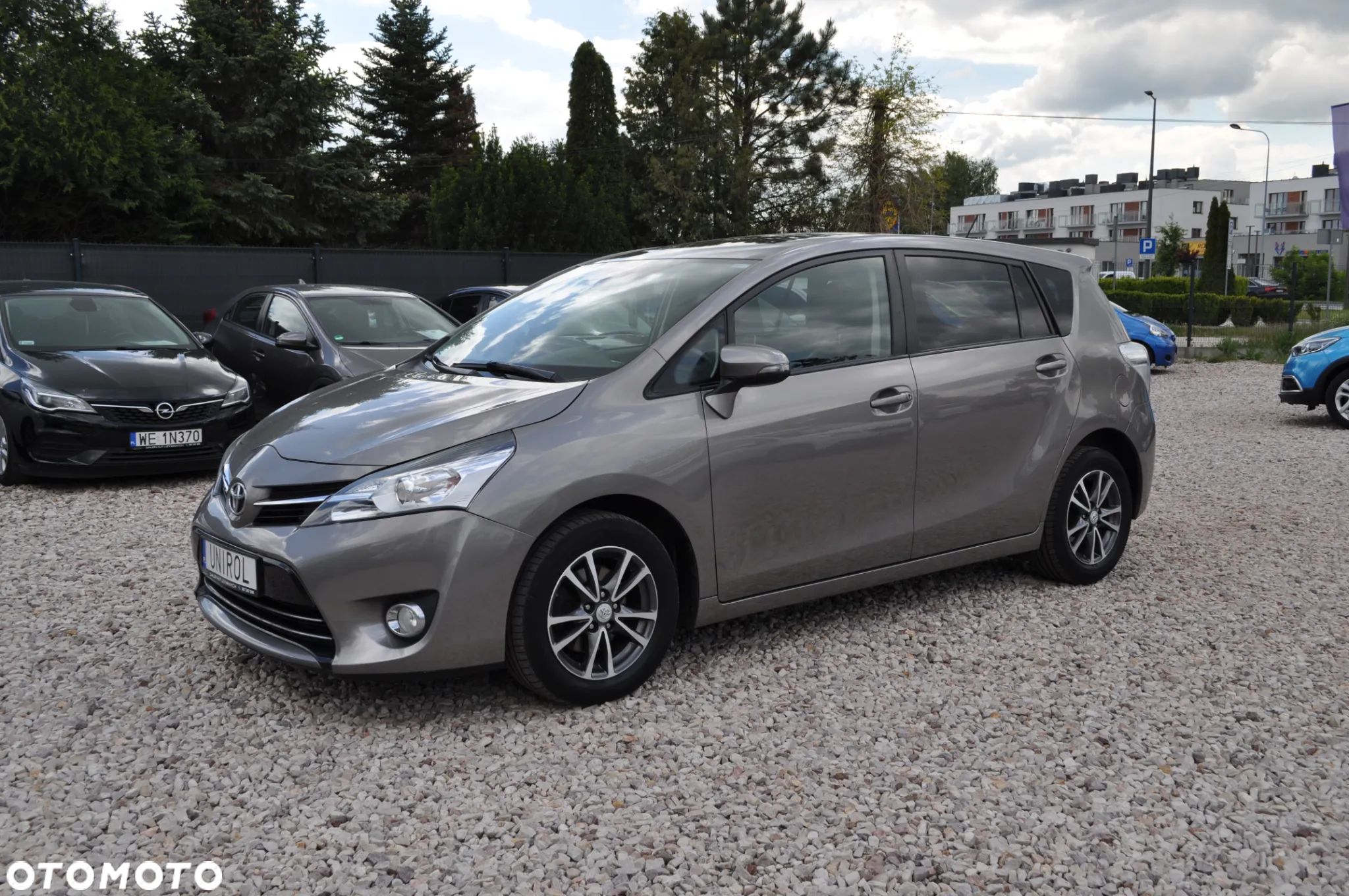 Toyota Verso 1.6 D-4D Premium - 1