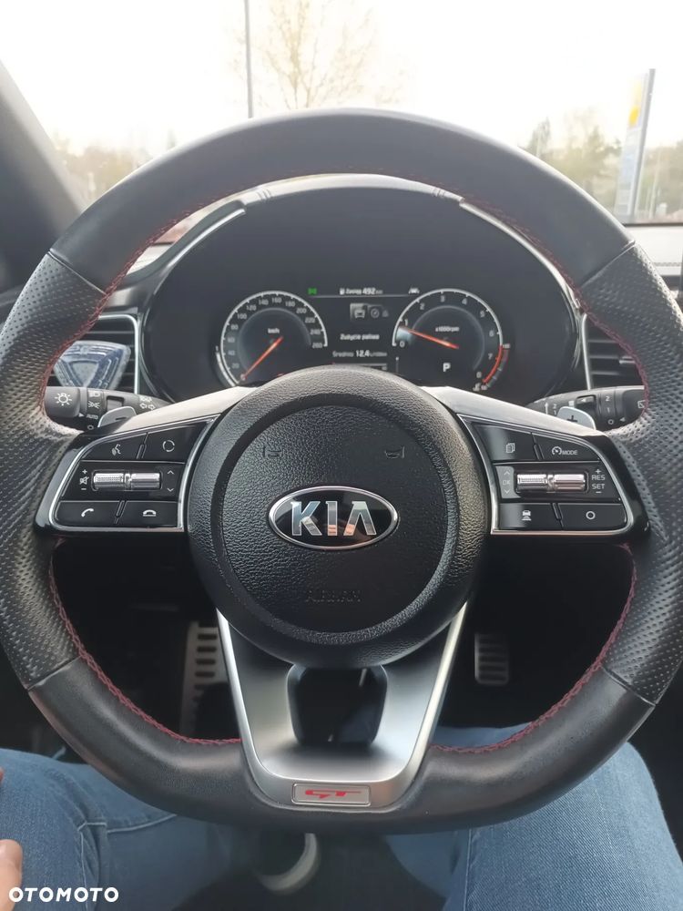 Kia ProCeed 1.6 T-GDI GT DCT - 19