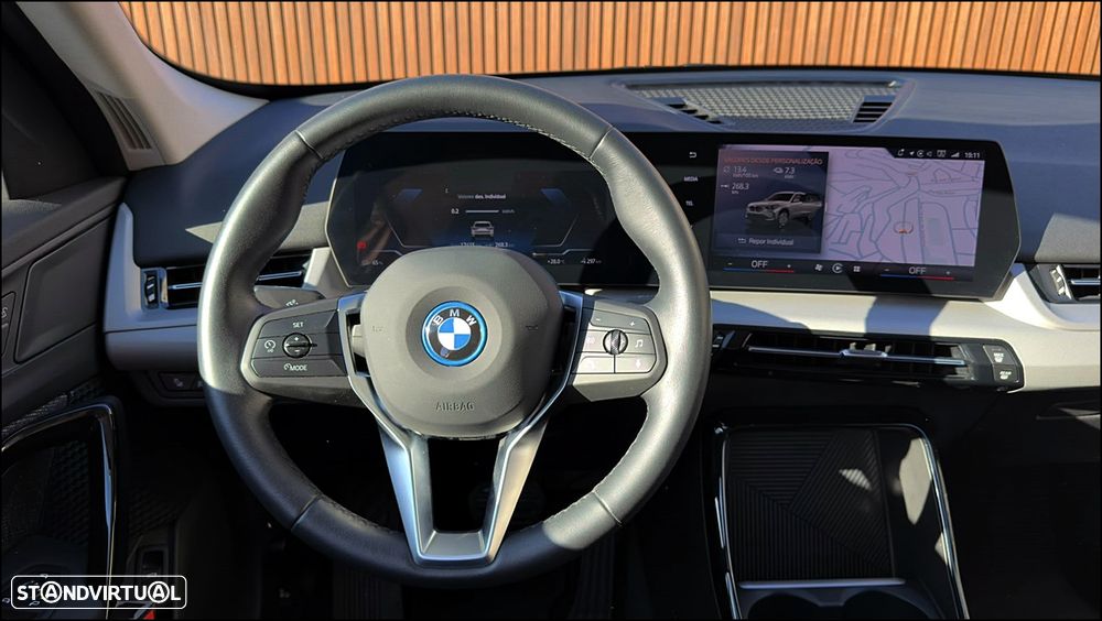 BMW iX1 xDrive30 - 23