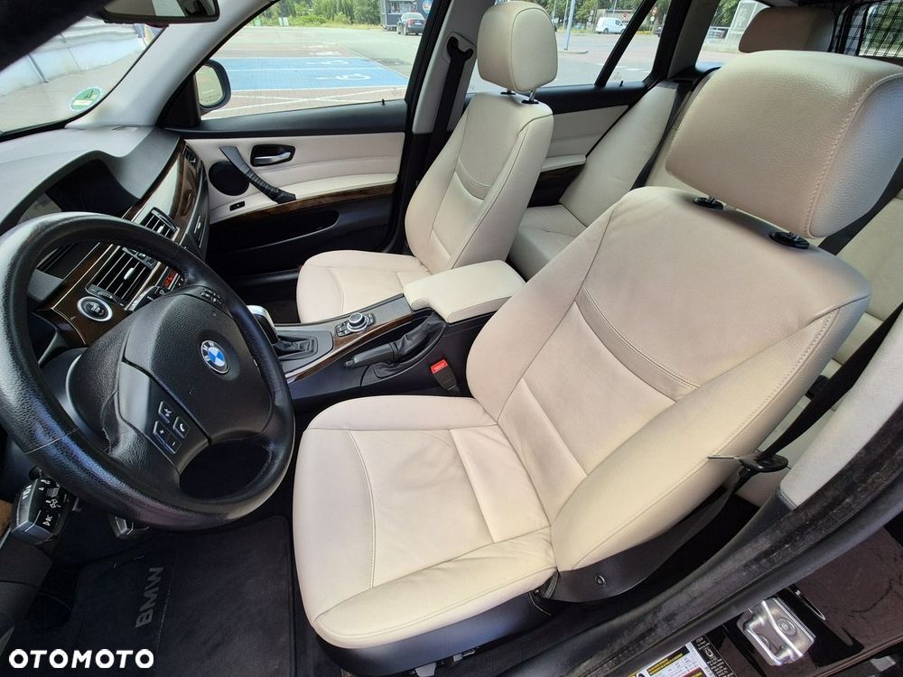 BMW Seria 3 - 16