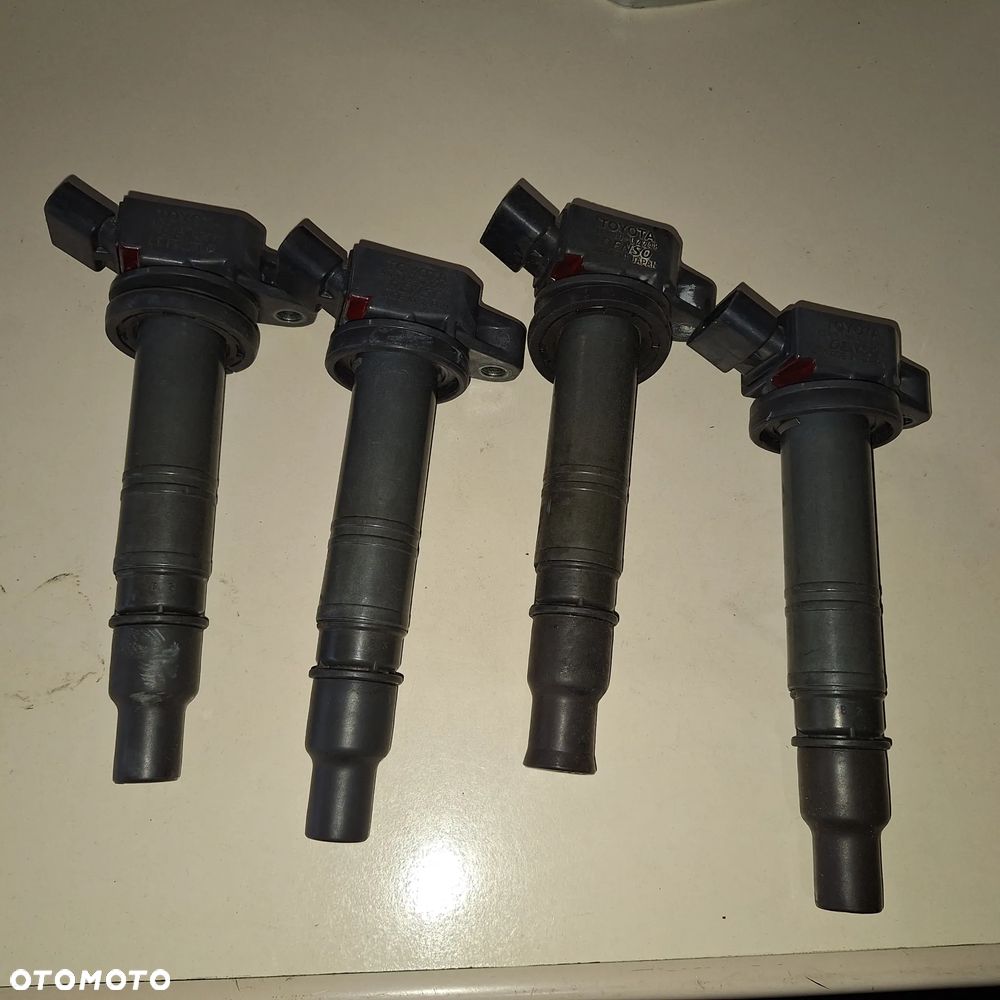 CEWKI CEWKA ZAPLONOWA AVENSIS T25 1.8 2.0 B 90919-02248 - 1