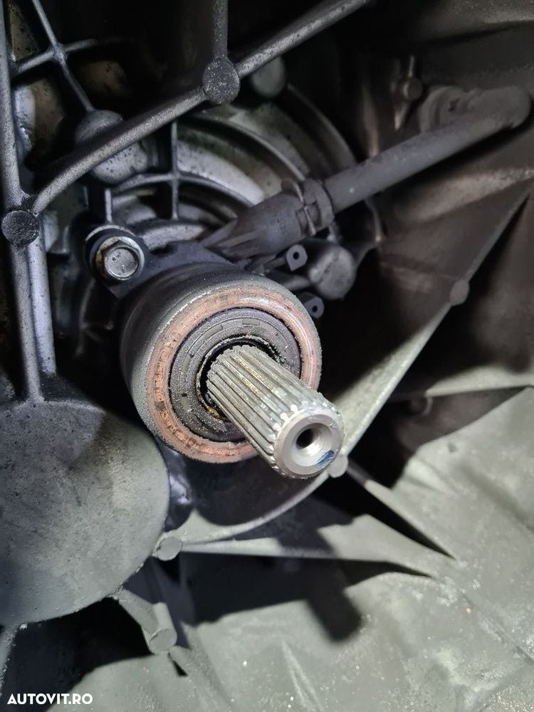 Cutie de viteze Renault Koleos 2.0 D 2008 - 2011 150CP Manuala 6 Trepte M9R832 (857) ... - 2