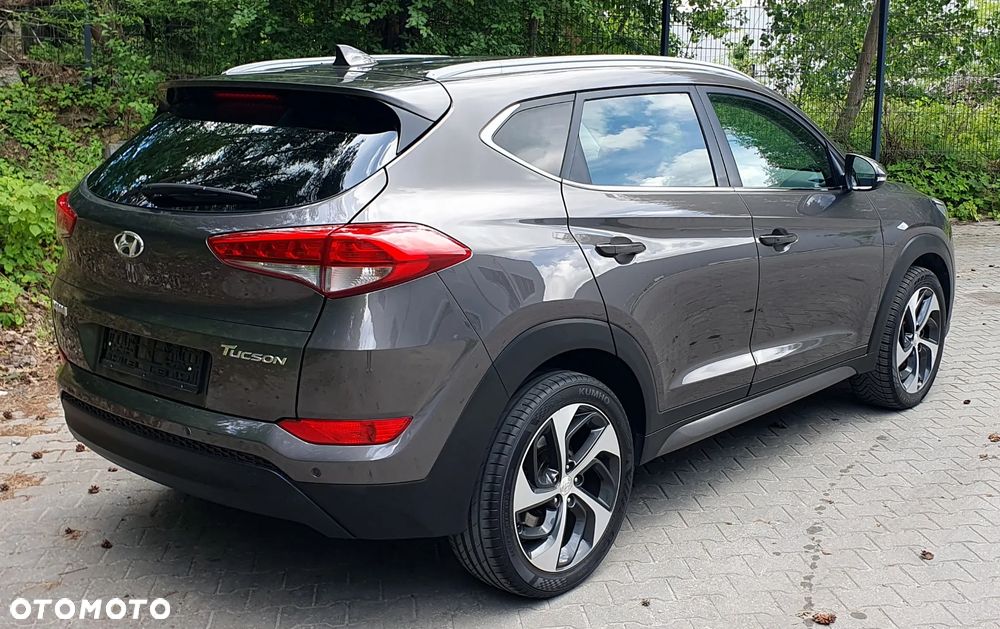 Hyundai Tucson - 10