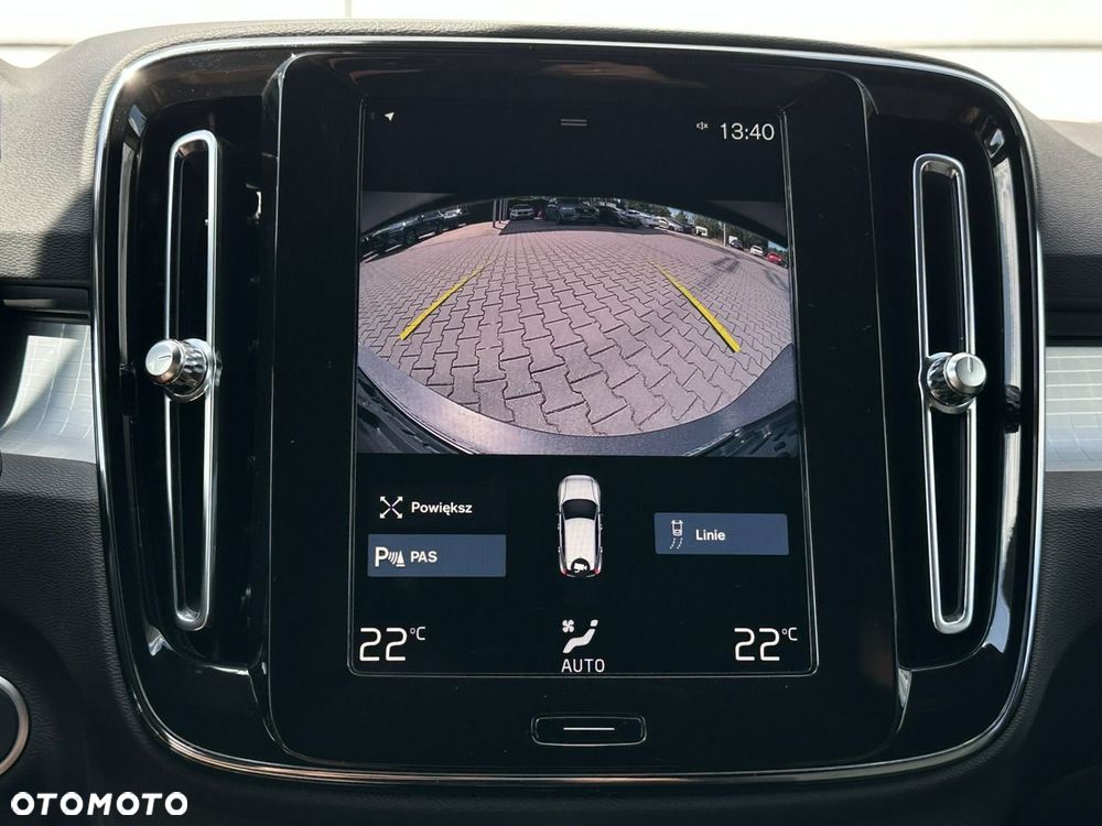 Volvo XC 40 - 30
