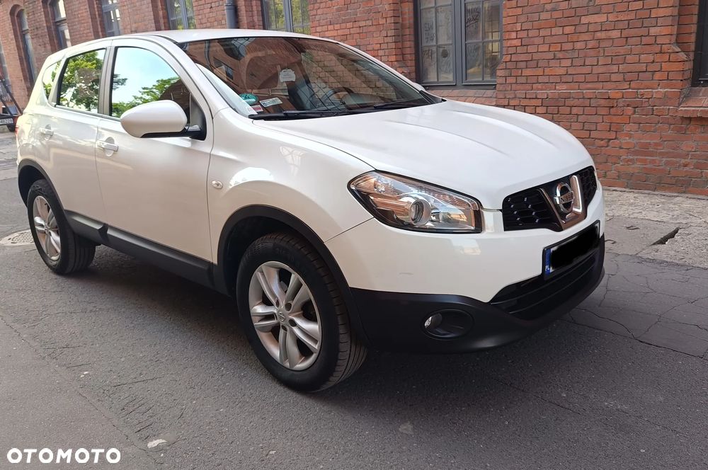 Nissan Qashqai - 2