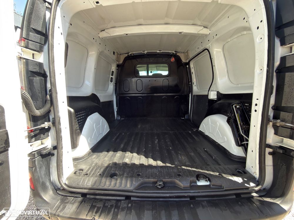 Renault KANGOO 1.5DCI 3L C/IVA AC - 5