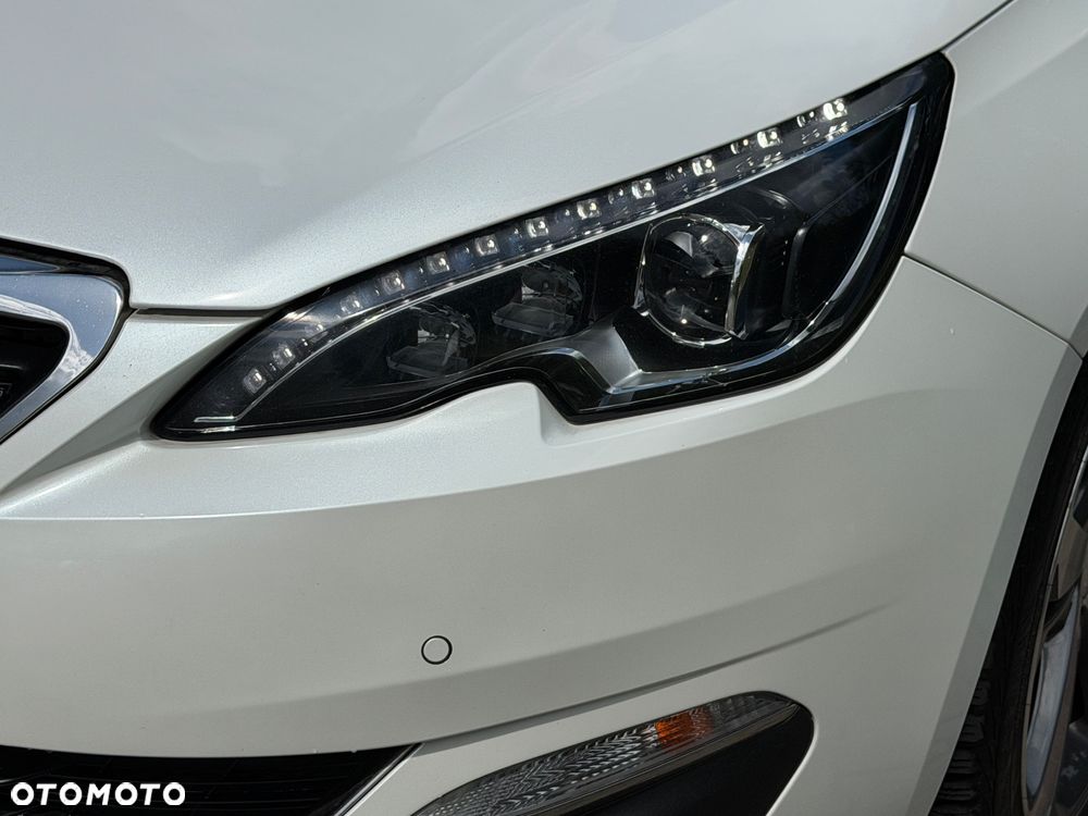 Peugeot 308 BlueHDi FAP 150 EAT6 Stop & Start Allure - 9