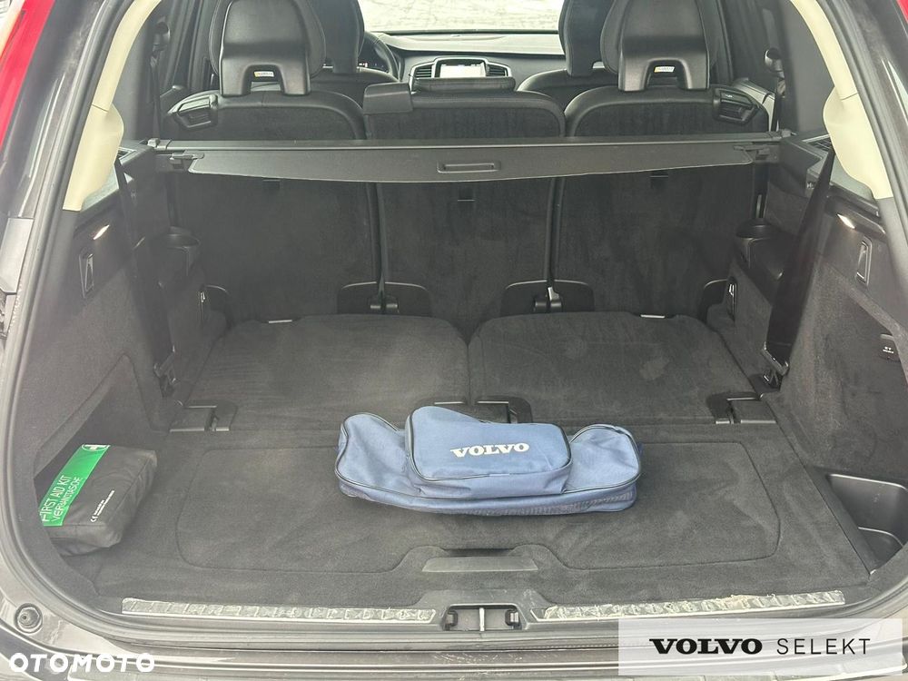 Volvo XC 90 - 14