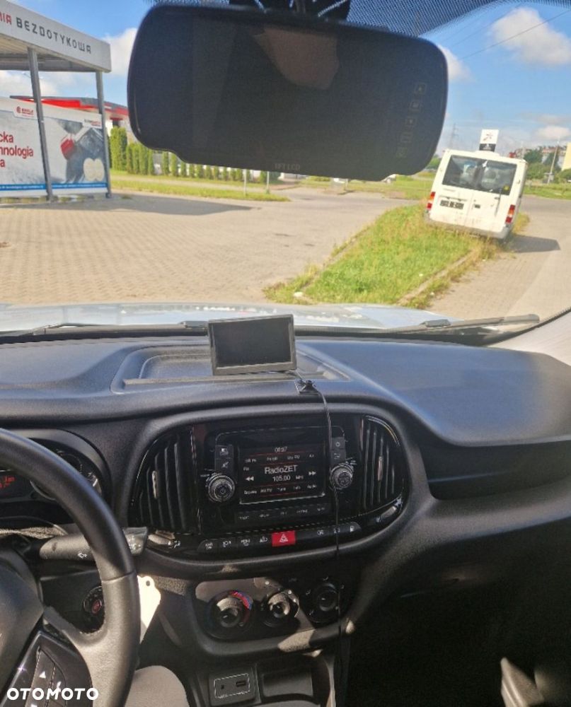 Fiat DOBLO - 11