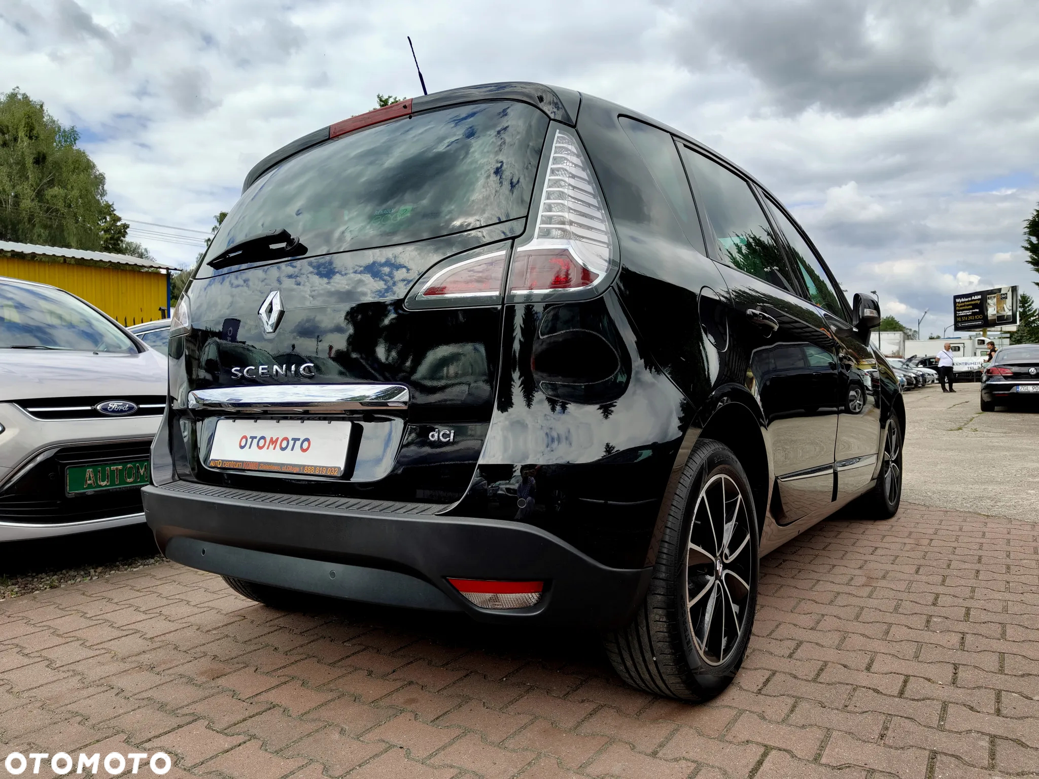 Renault Scenic 1.6 dCi Bose - 13