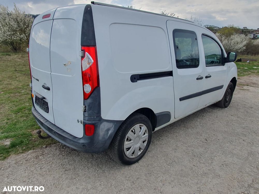 Renault Kangoo Maxi - 8