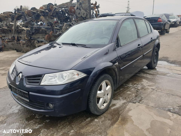 Dezmembrez Renault Megane 2 2007 1.6 16v