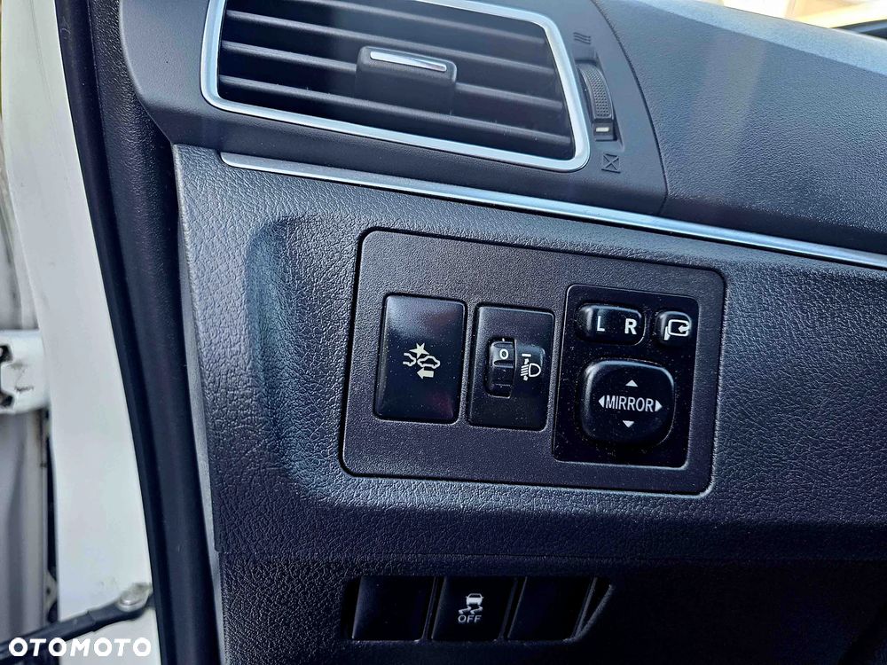 Toyota Verso 1.8 7-Sitzer Life - 25